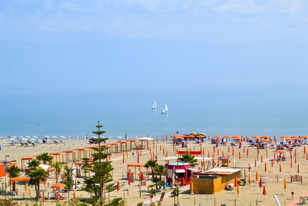 Bed and Breakfast Sottosopra Маргерита-ди-Савойя Экстерьер фото